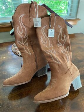 J ADAMS, Roundup Tall Block Heel Boots, Women’s 7, Light Brown Microfiber